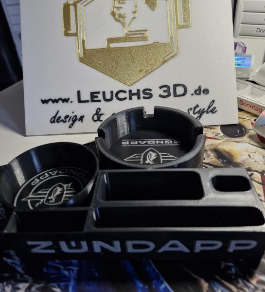 Geschenkset für jeden Zündapp Fahrer , Bier-​Zigaretten-Feuerzeug-Streichholz- und Handyhalter in einem - Schwarz/Silber